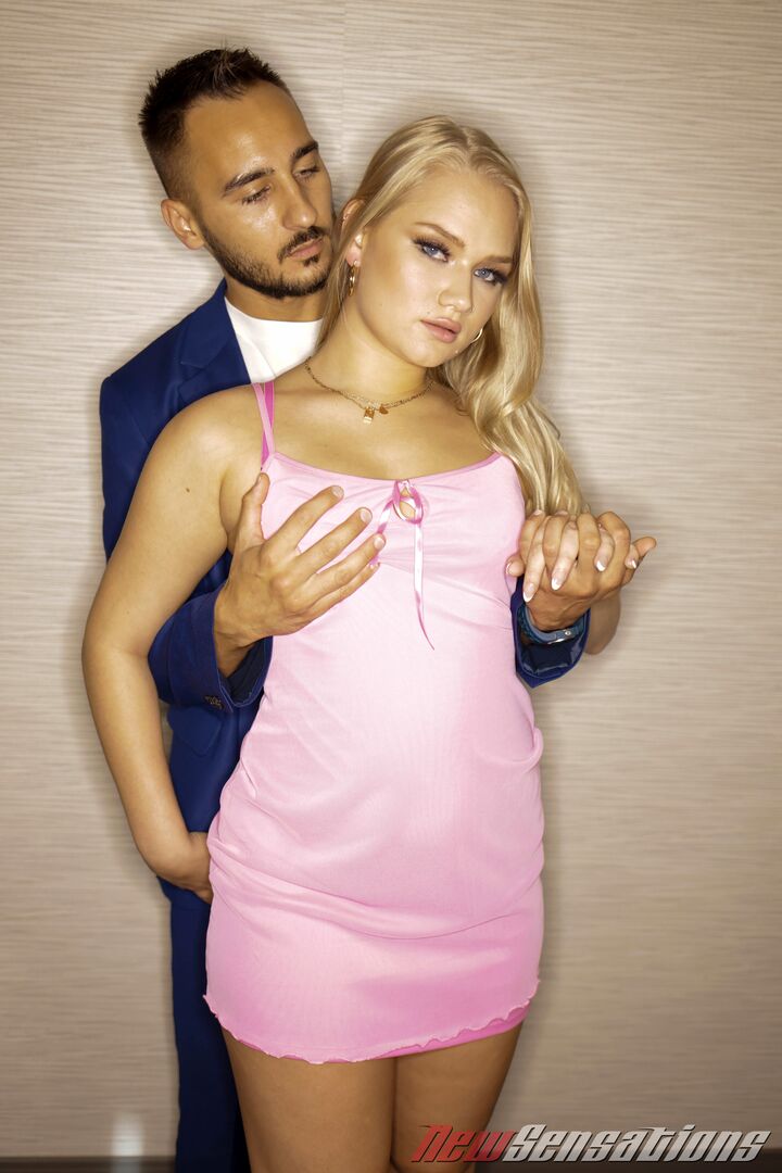 Harley King Is Open To Show Her Appreciation