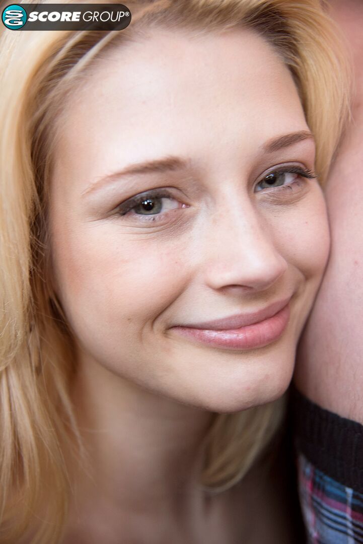 AUBREY IS PURE GOLD. SHE'S A TINY BLONDE GIRL WHO TAKES A HUMONGOUS COCK IN HER TEENY-TINY SLIT.