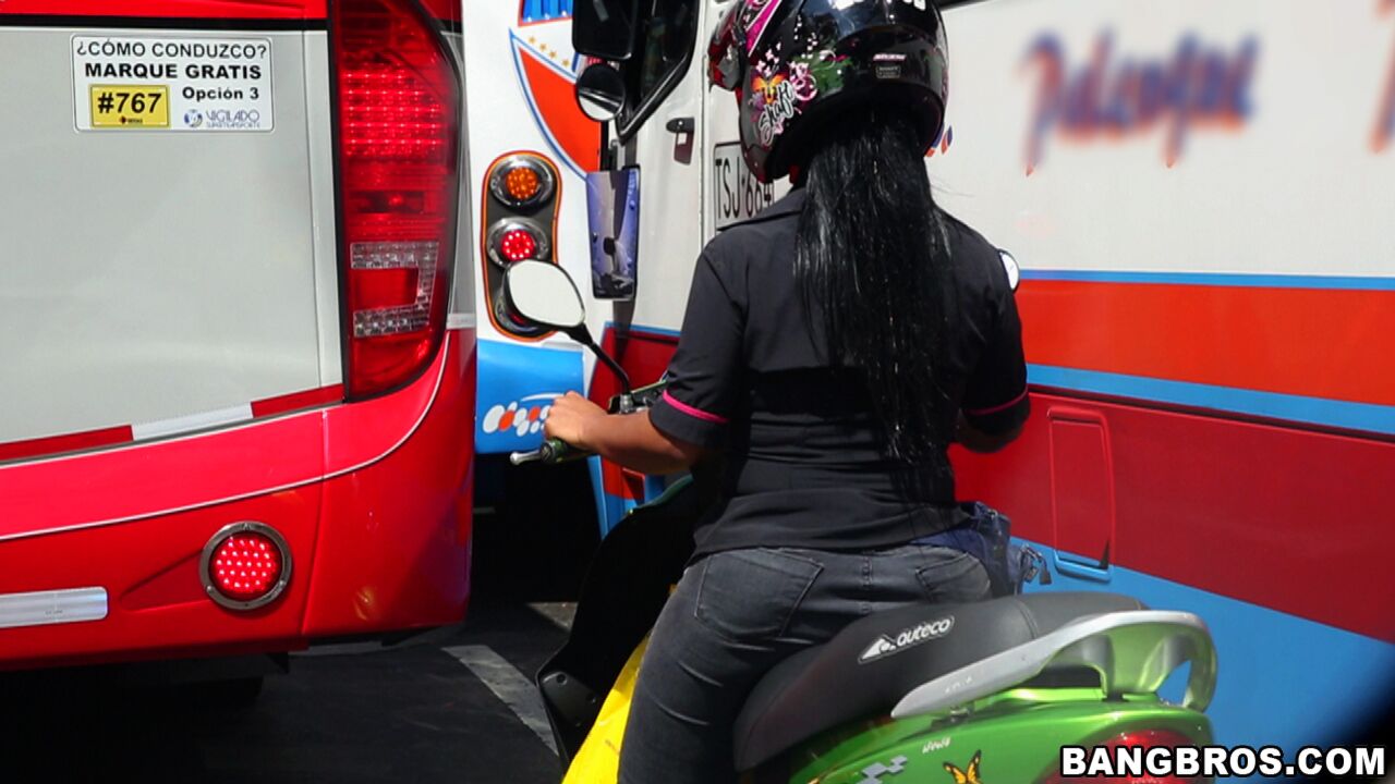 Fucking An Amateur Latina On the BangBus!