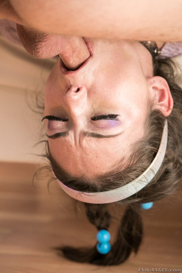 SQUIRTING ASHLY'S MALE-DOM SMASHING