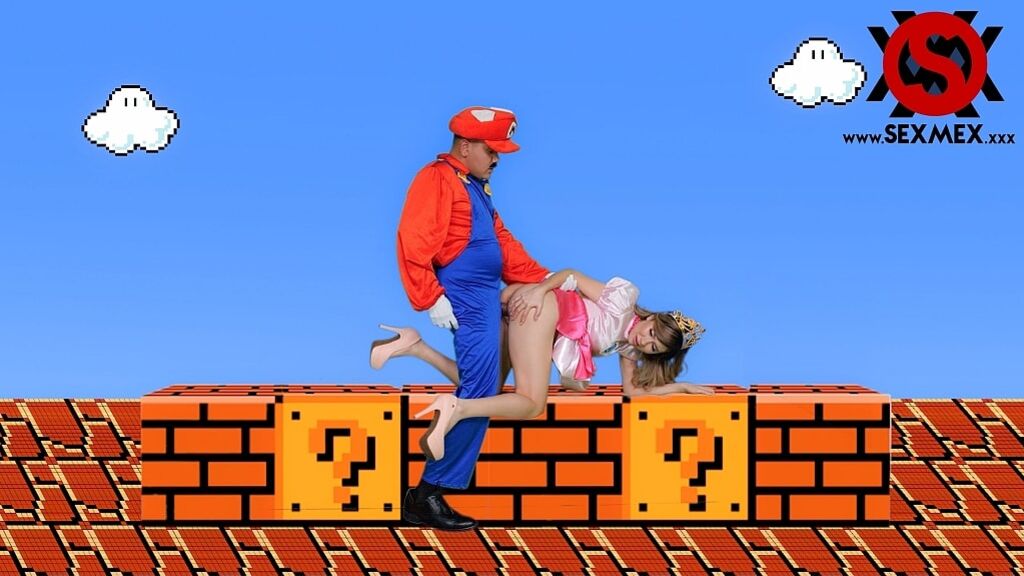 SUPER MARIO PORNO . ESMERALDA DUARTE AND KARI CACHONDA