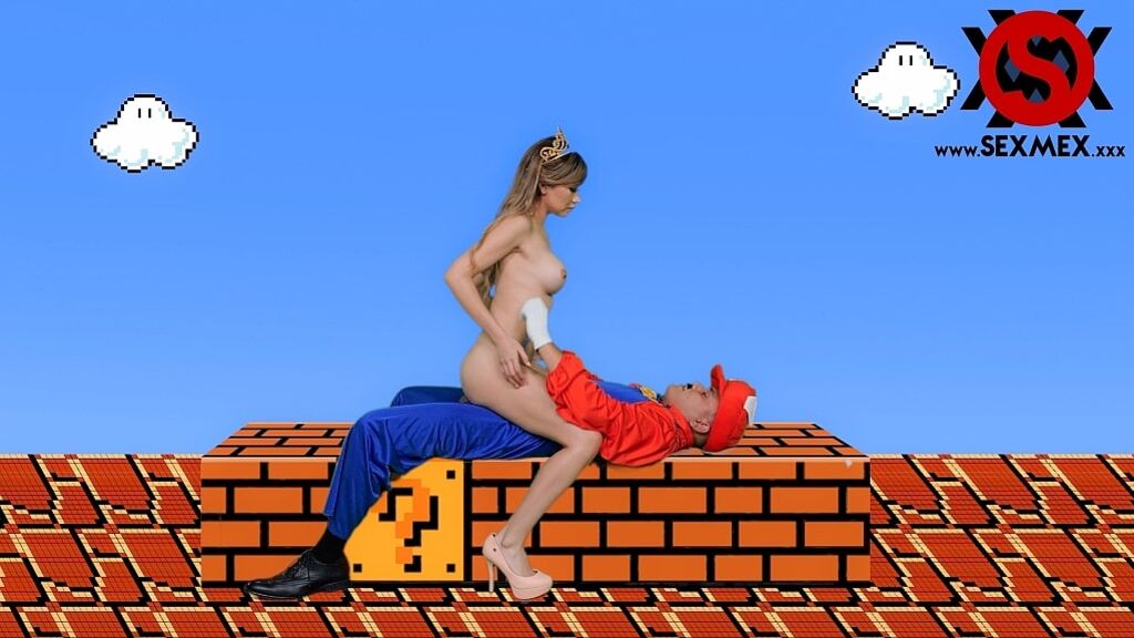 SUPER MARIO PORNO . ESMERALDA DUARTE AND KARI CACHONDA