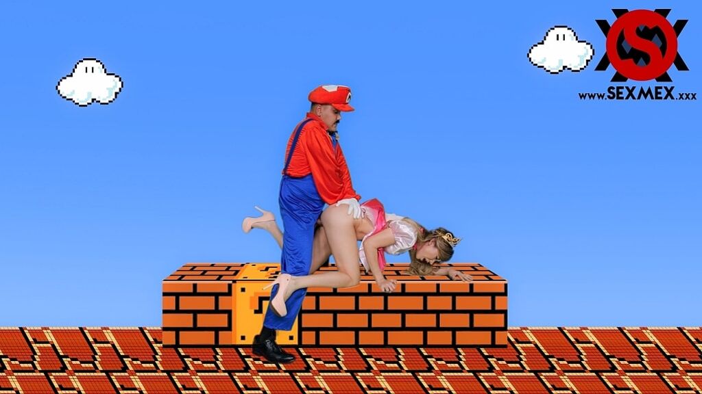 SUPER MARIO PORNO . ESMERALDA DUARTE AND KARI CACHONDA