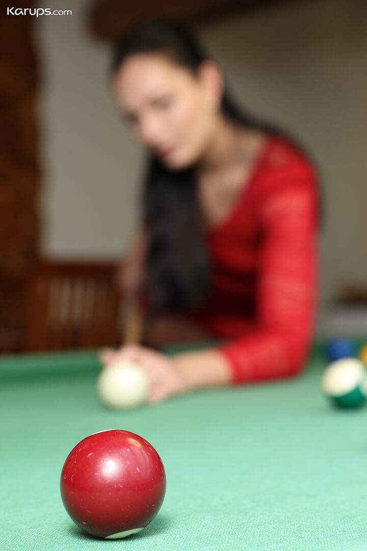 BILLIARD BITCHES