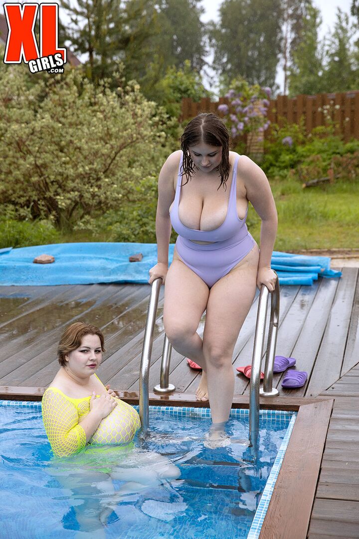 MOLLY EVANS & MARY BROWN: WHEN BRA-BUSTERS MEET