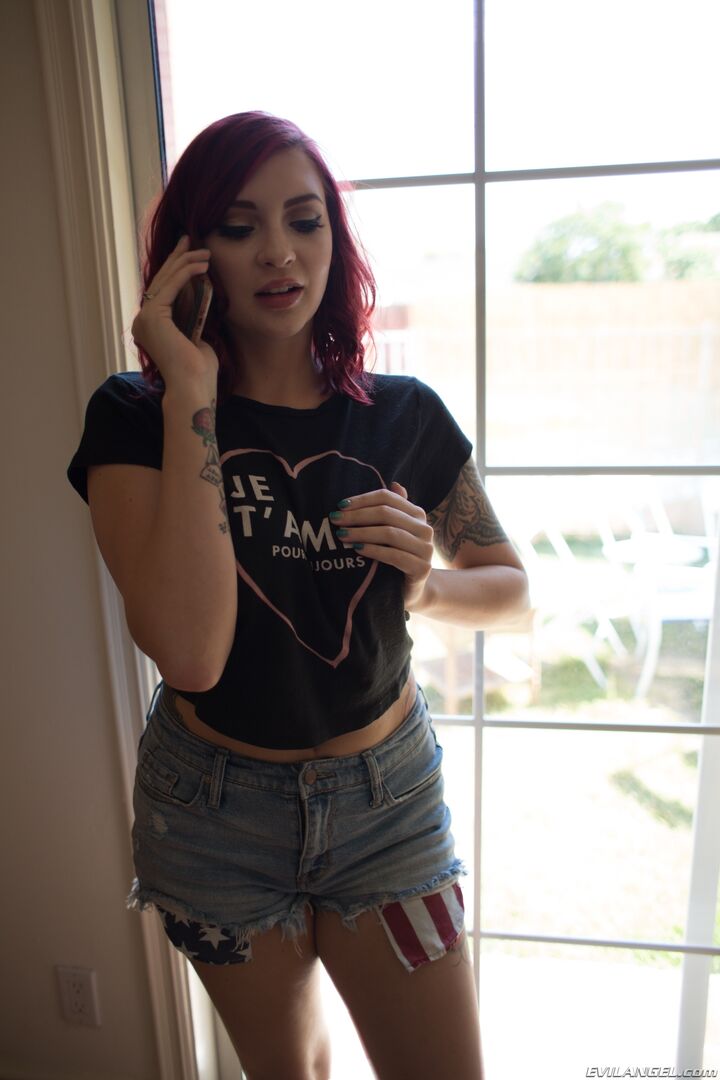 REDHEAD IVY'S INTERRACIAL ANAL REAMING