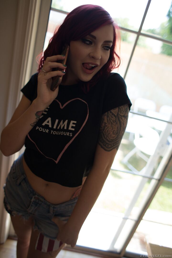 REDHEAD IVY'S INTERRACIAL ANAL REAMING