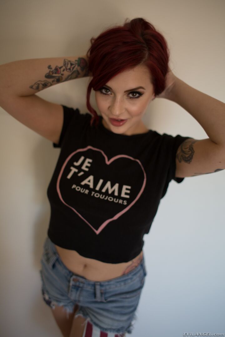 REDHEAD IVY'S INTERRACIAL ANAL REAMING