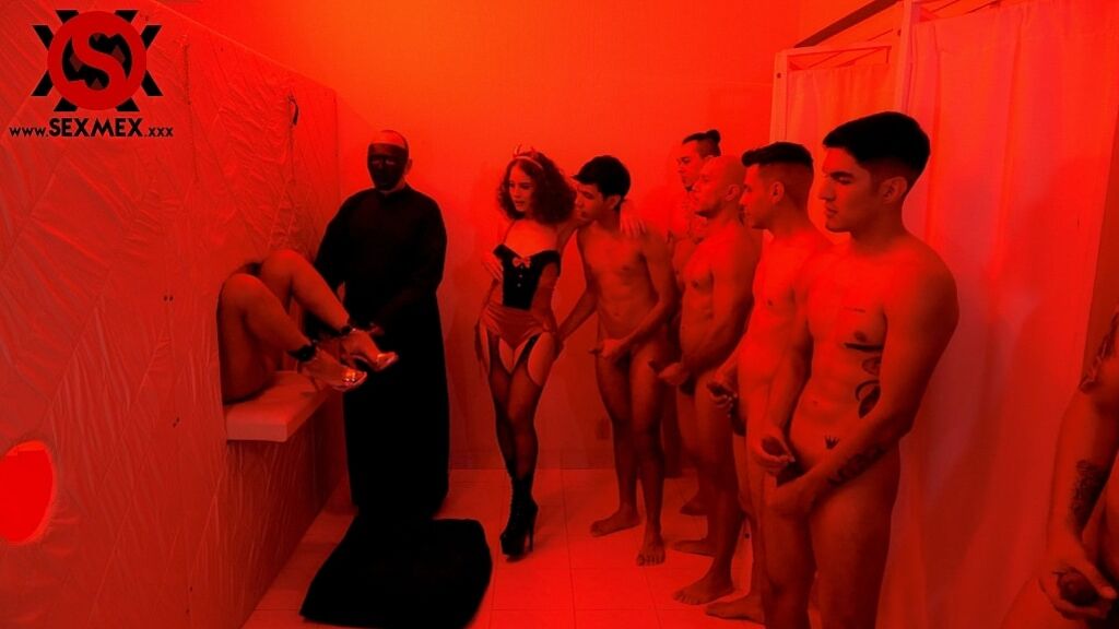 SHE DEVIL - EPISODE 3 - THE HOLE . KAROL JARAMILLO . GALI DIVA . JESSICA SODI