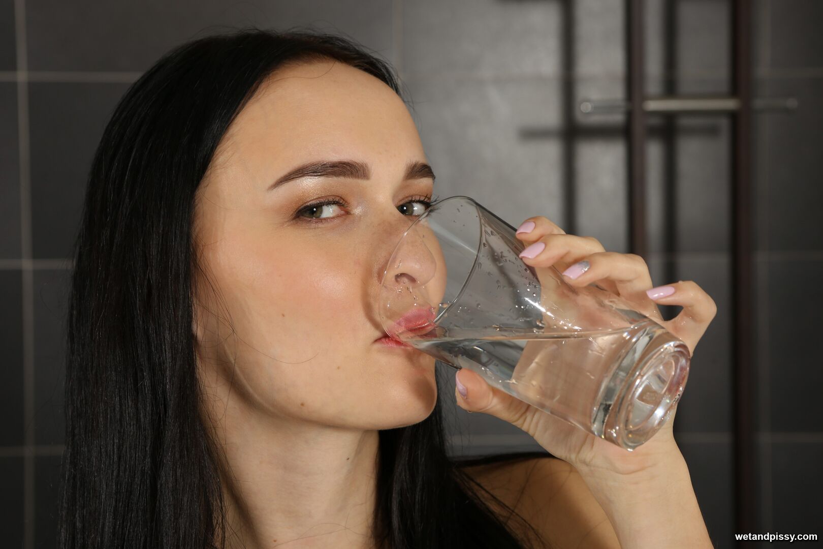 SASHA SPARROW — GUSHING DEBUT