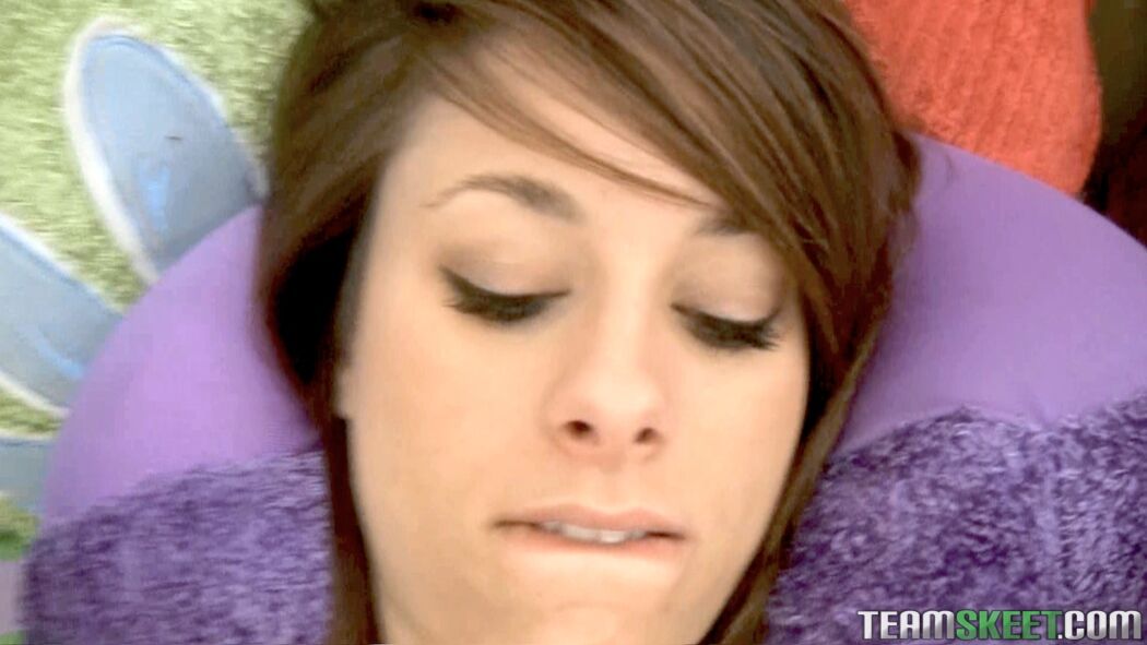 Riley and Her Dildo