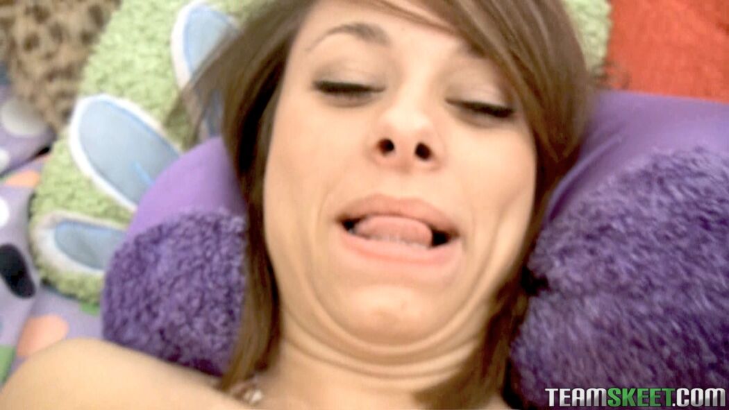 Riley and Her Dildo