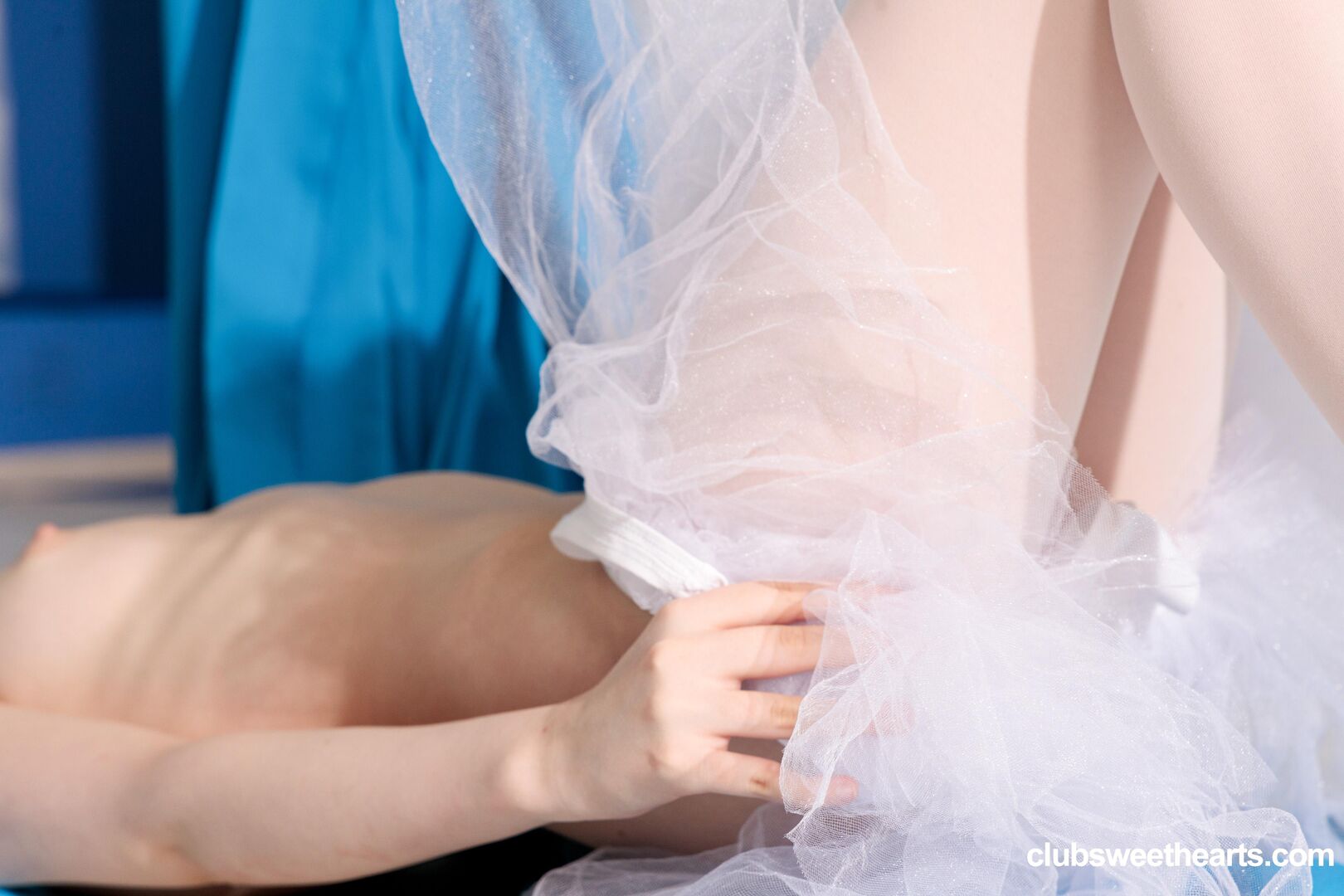 18yo tease masturbating in tutu