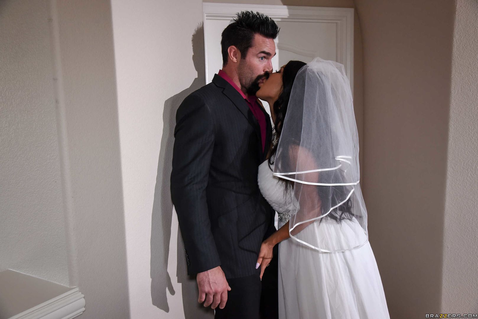 Catch The Garter Belt, Fuck The Bride