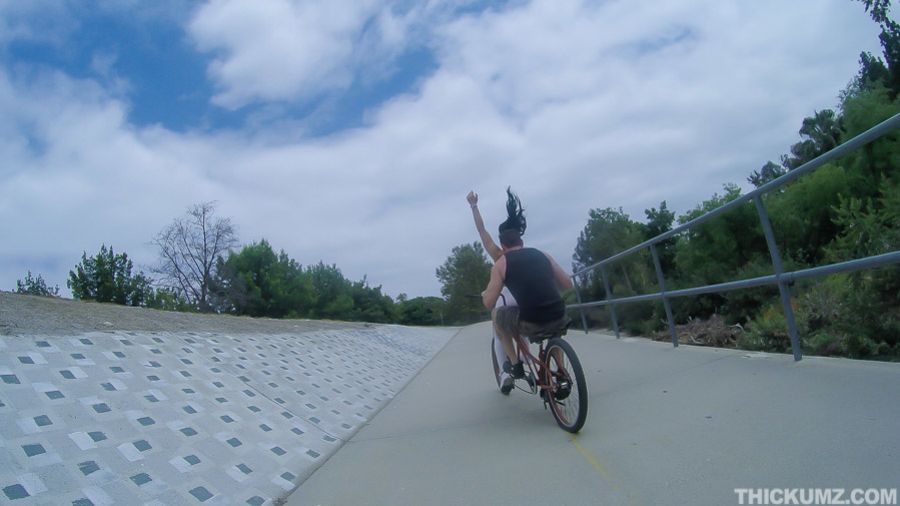 Bicycle Thickie Bang