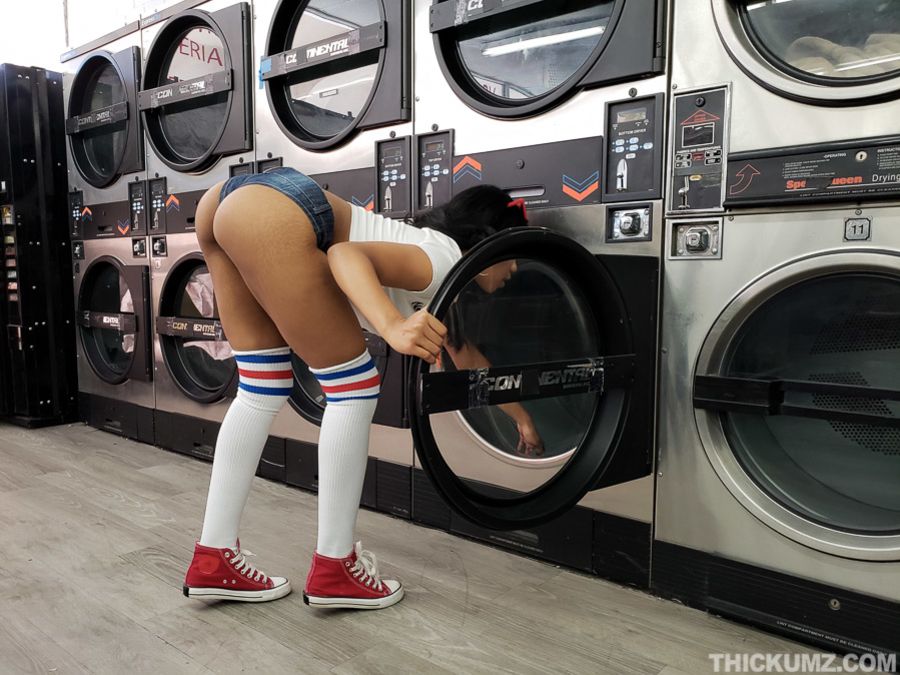Thick Laundromat Lust