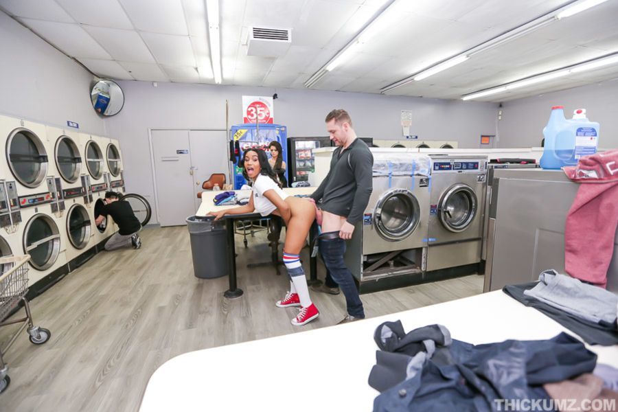 Thick Laundromat Lust