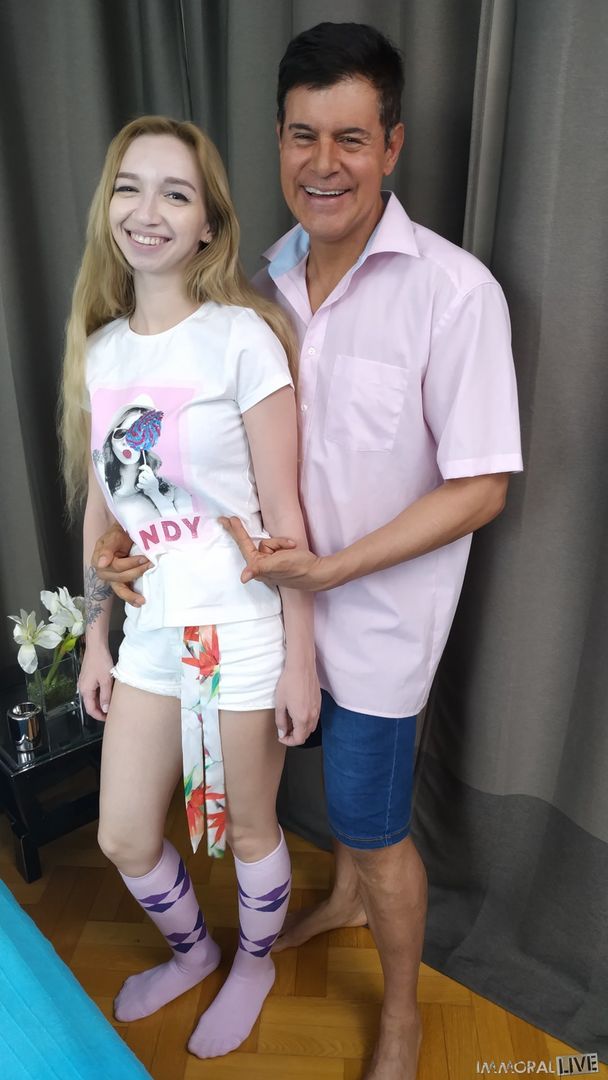 Beautiful Teen with Perfect Tits and Big Pussy Lips Loves to Eat Cum