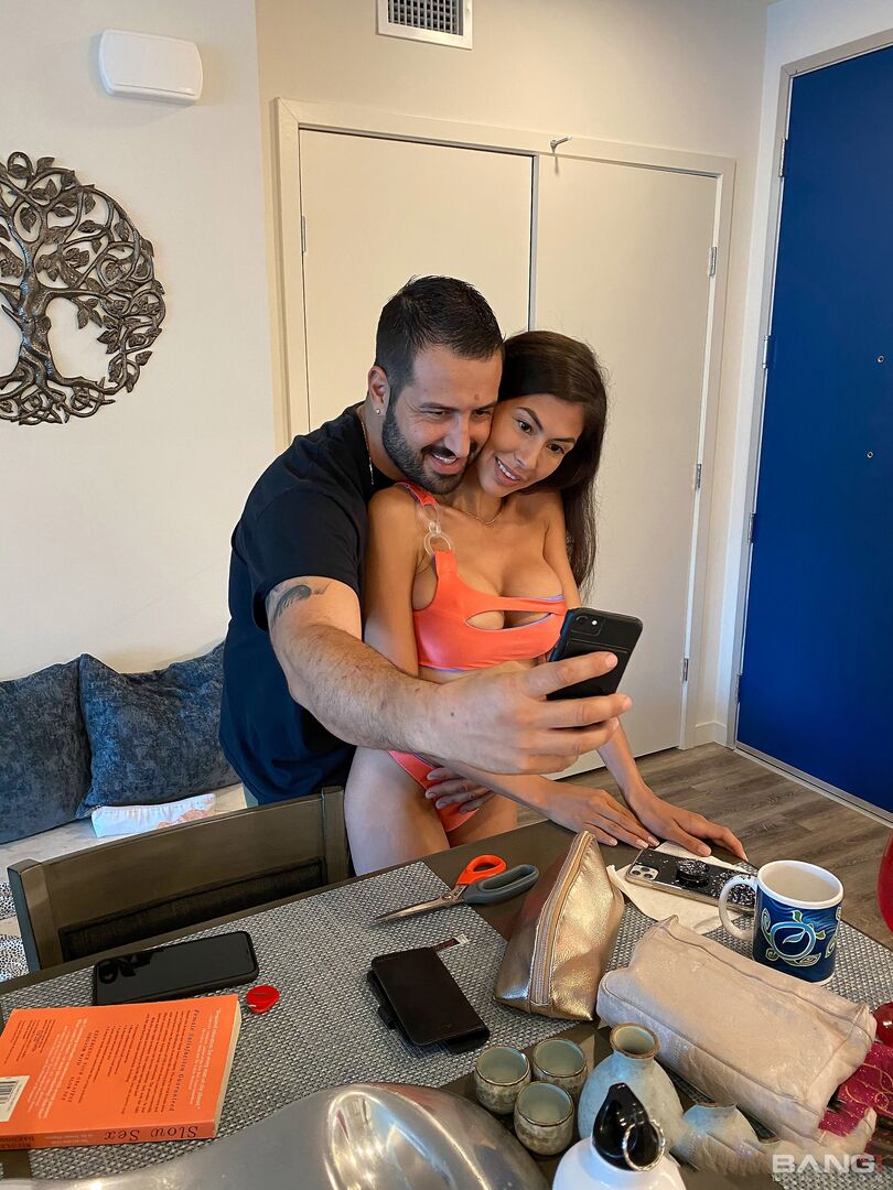Heather Vahn loved sucking this two hander