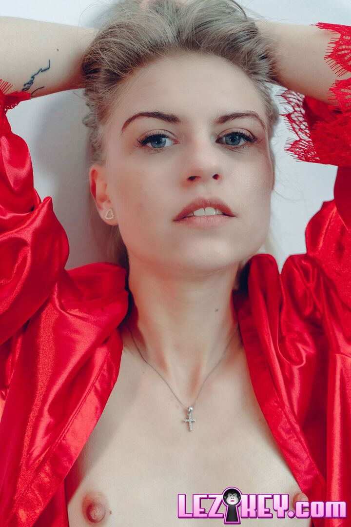 Sapphic Seduction