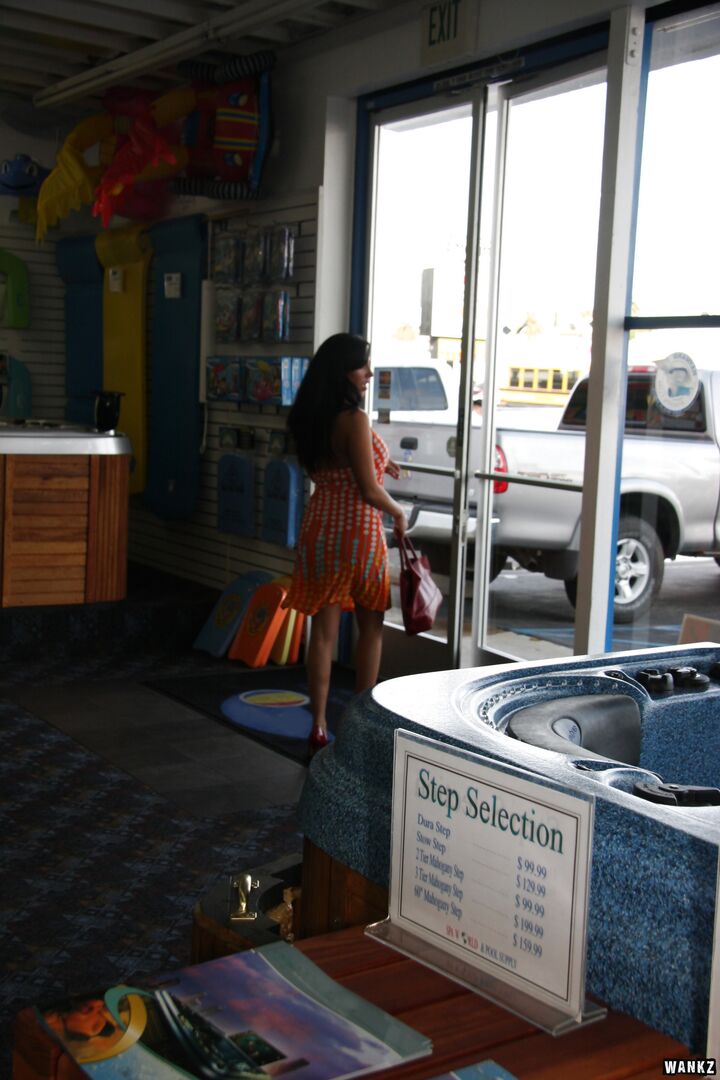 Veronica Goes To Get A New Hot Tub But Leaves With More