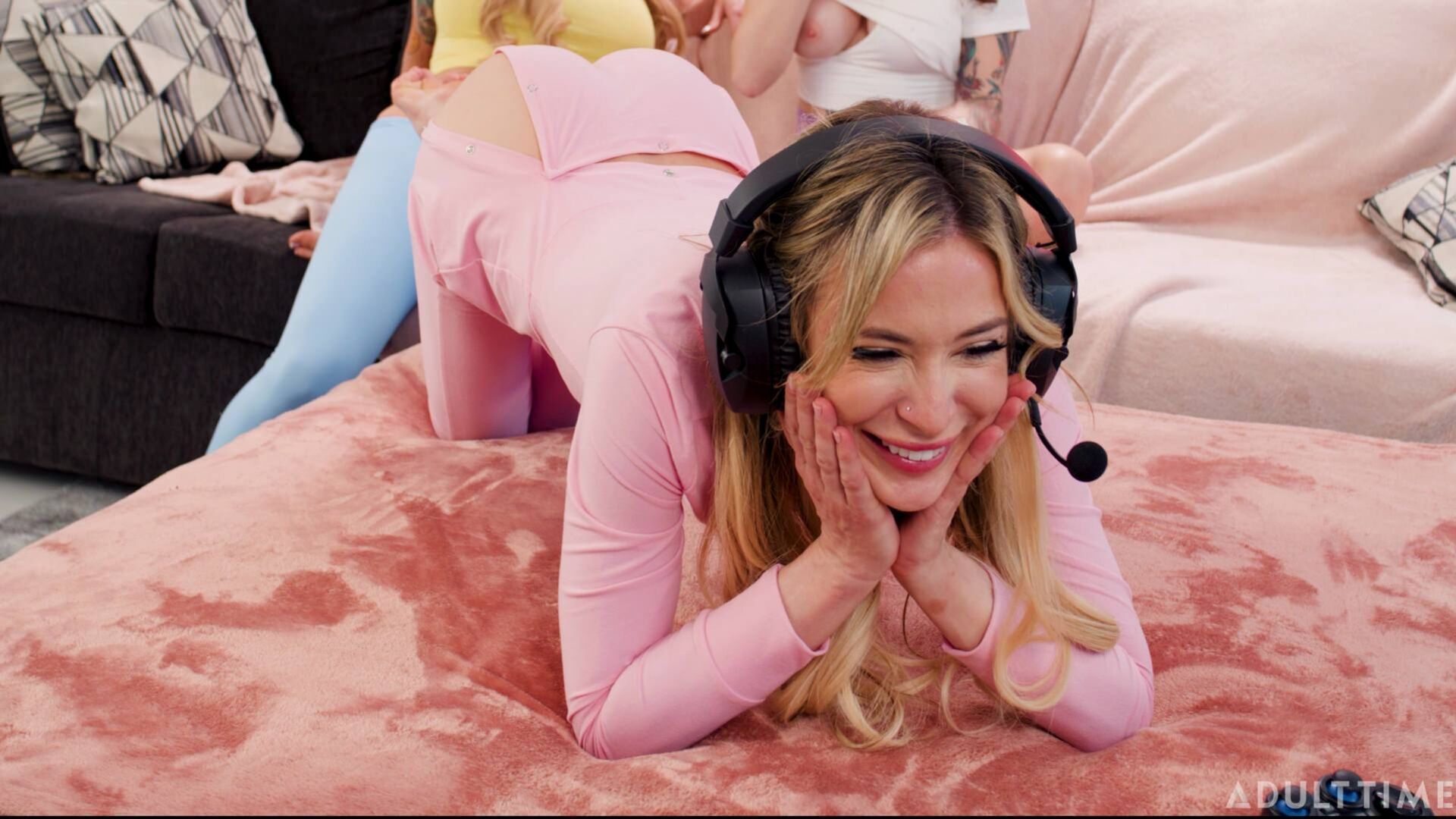 Call of Booty: Free For All