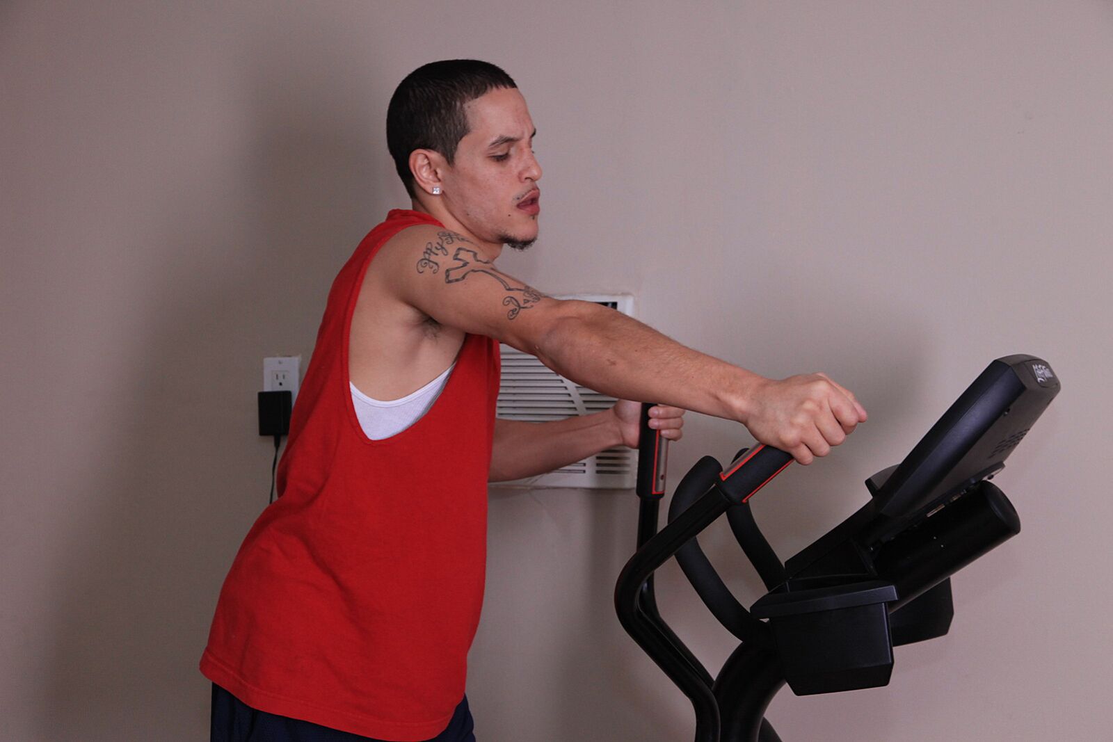Commando Gets Picked Up At The Gym By Jade Jamison