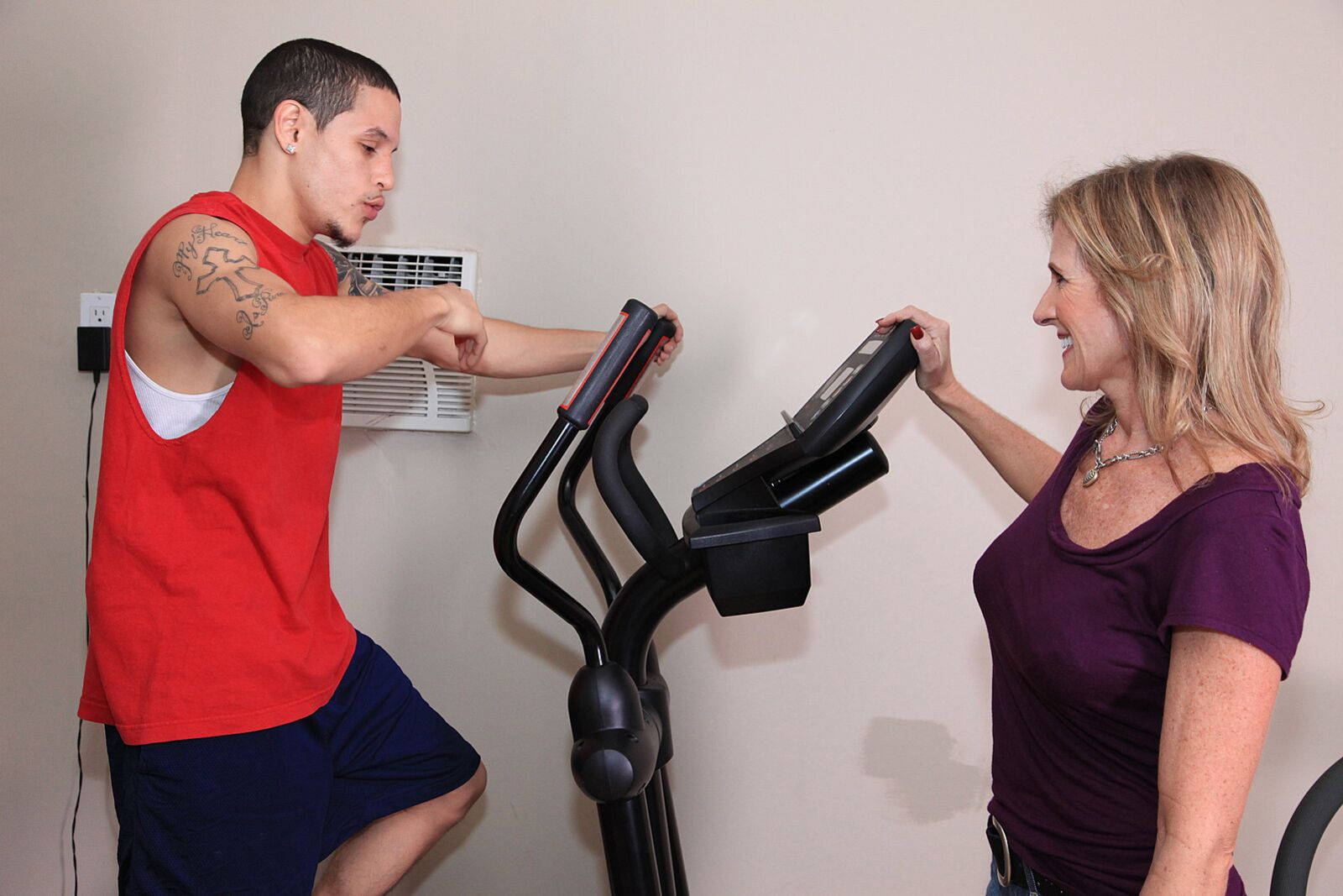 Commando Gets Picked Up At The Gym By Jade Jamison