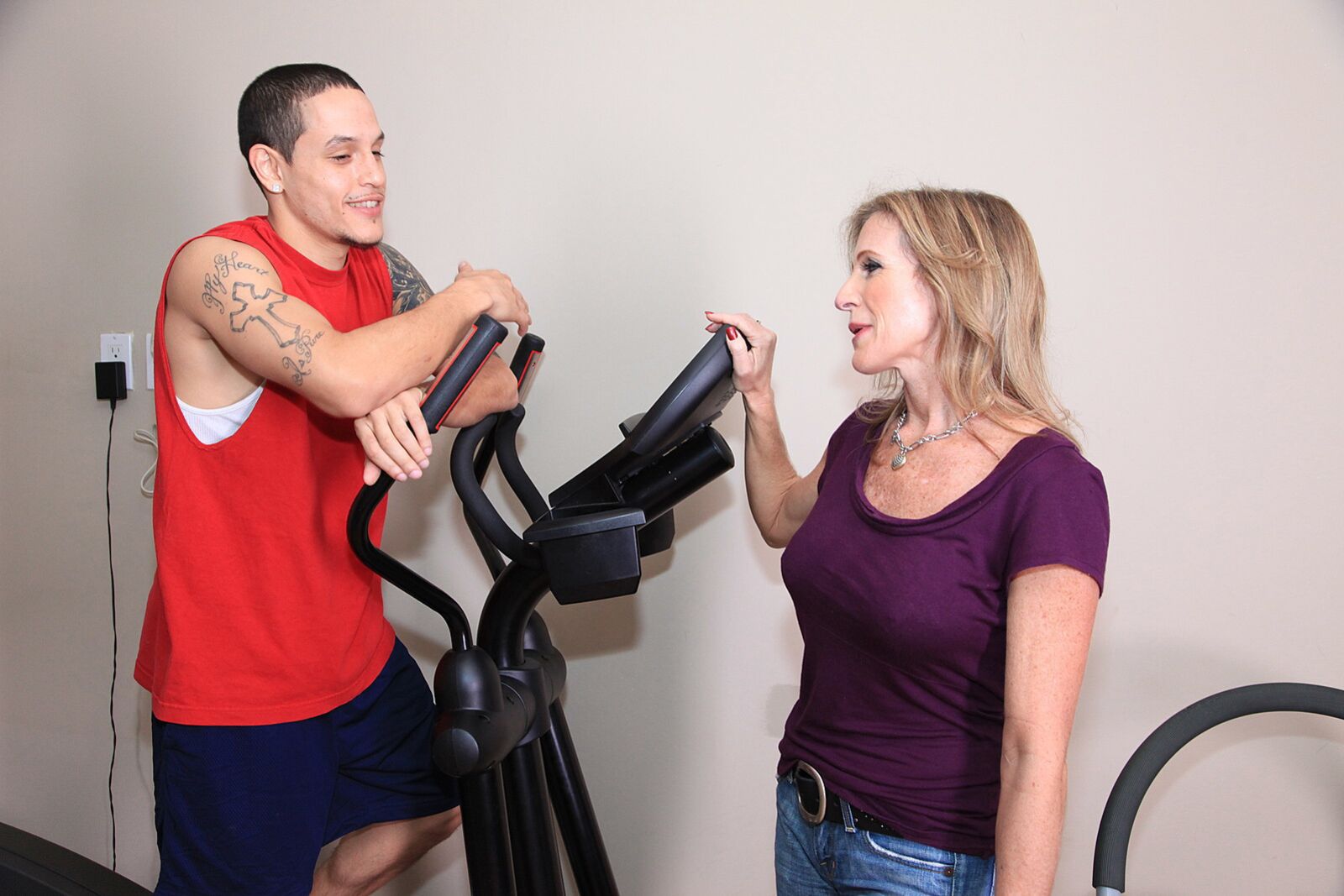 Commando Gets Picked Up At The Gym By Jade Jamison