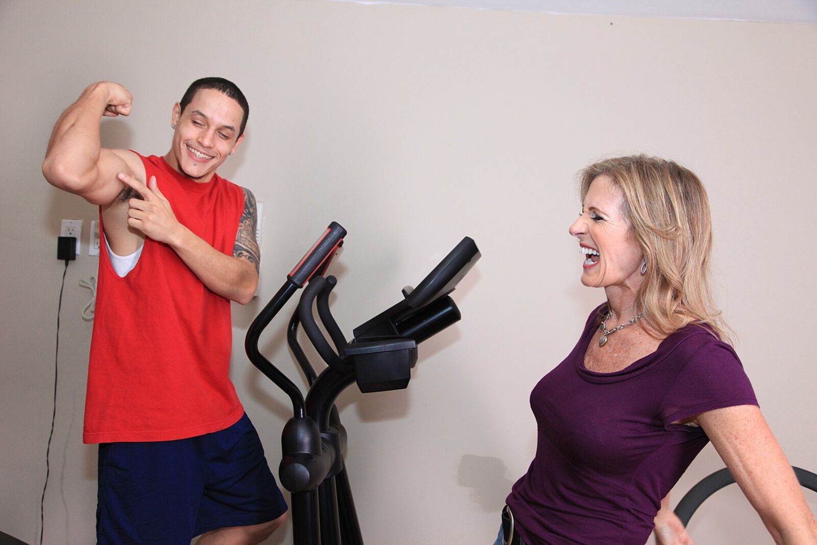Commando Gets Picked Up At The Gym By Jade Jamison