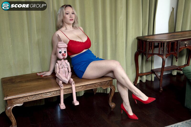 KATIE ROSE: YOU'RE HER PUPPET