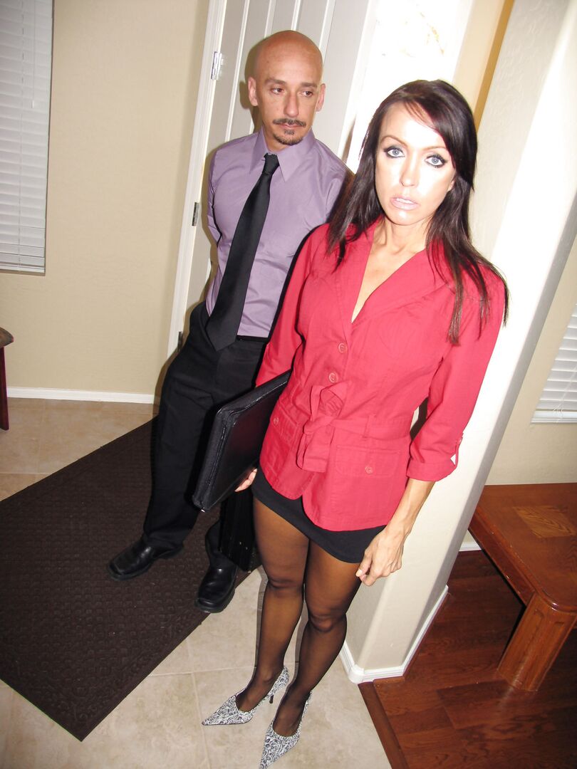 Kristina Cross Shows Her Husband's Friend Her House And Tits