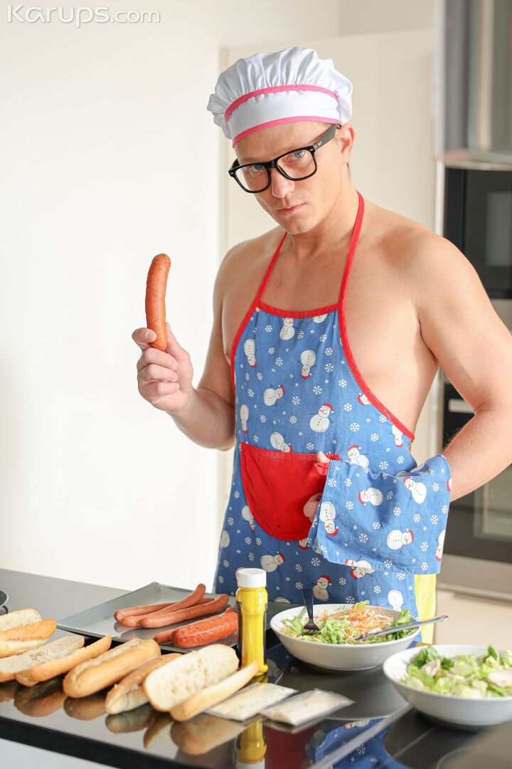HOT DOG DELIGHT