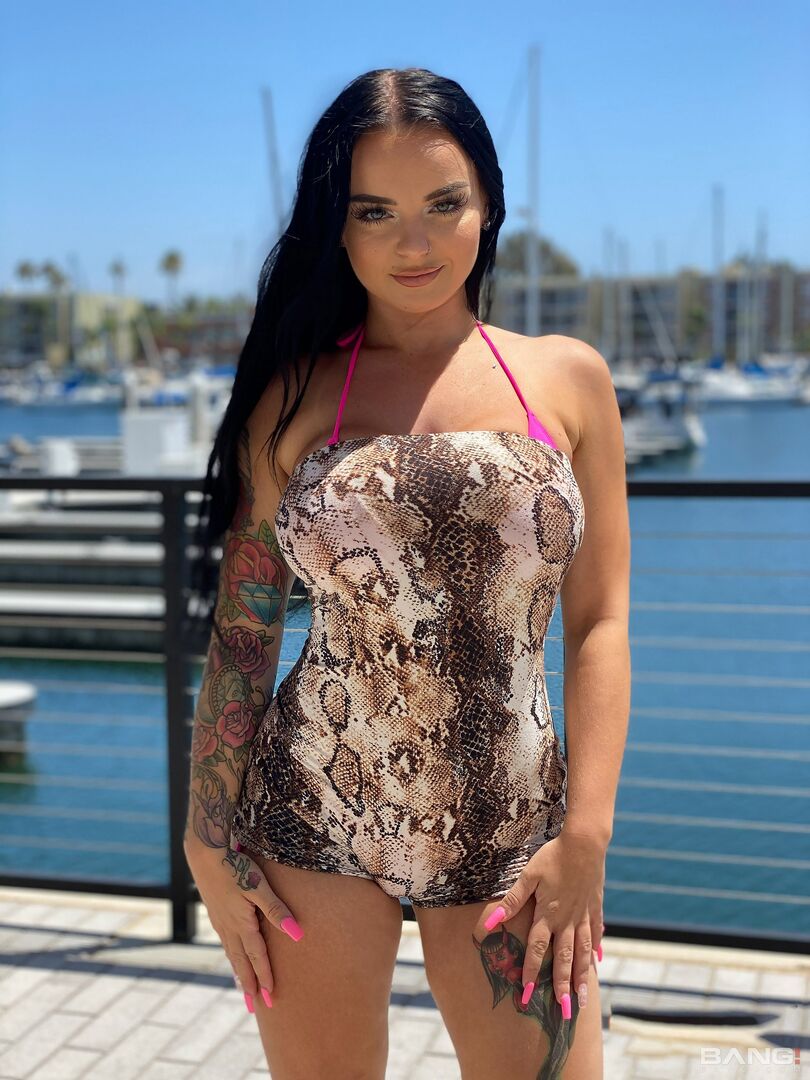 Payton Preslee sucks and tittie fucks all the cum out of his cock