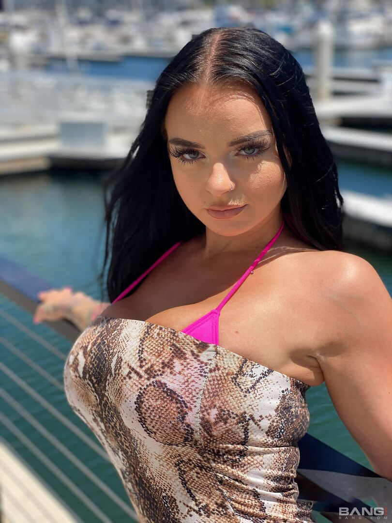 Payton Preslee sucks and tittie fucks all the cum out of his cock