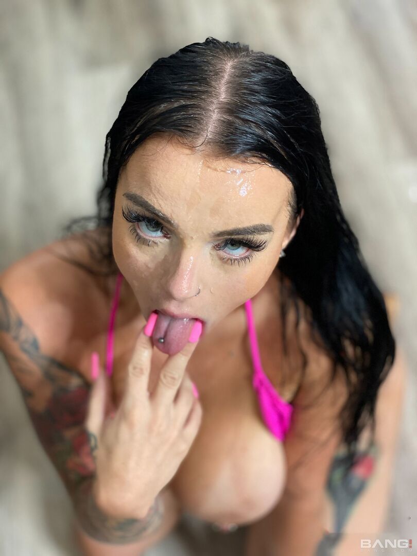 Payton Preslee sucks and tittie fucks all the cum out of his cock