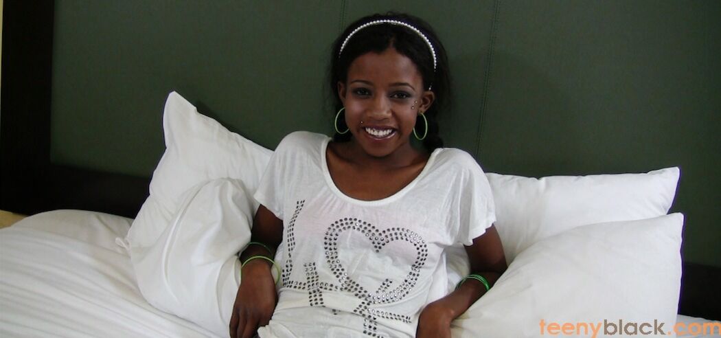 Ebony Schoolgirl Gets Railed Afterschool