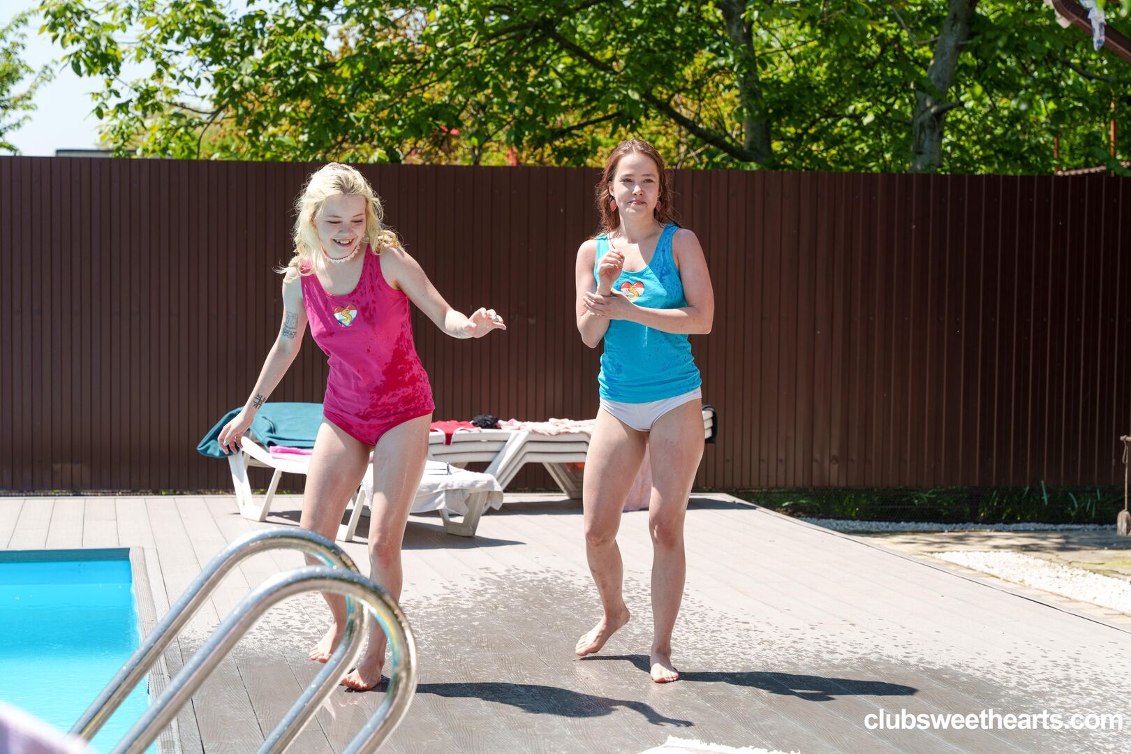 Summer Wet 'n Wild 2/4