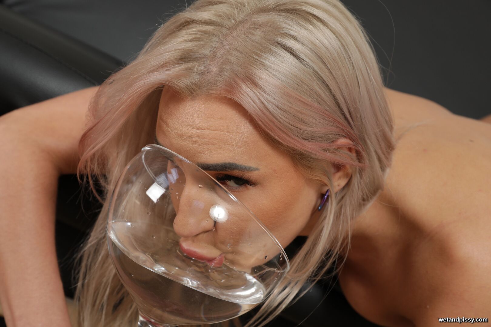 COCO — GOLDEN GOBLET