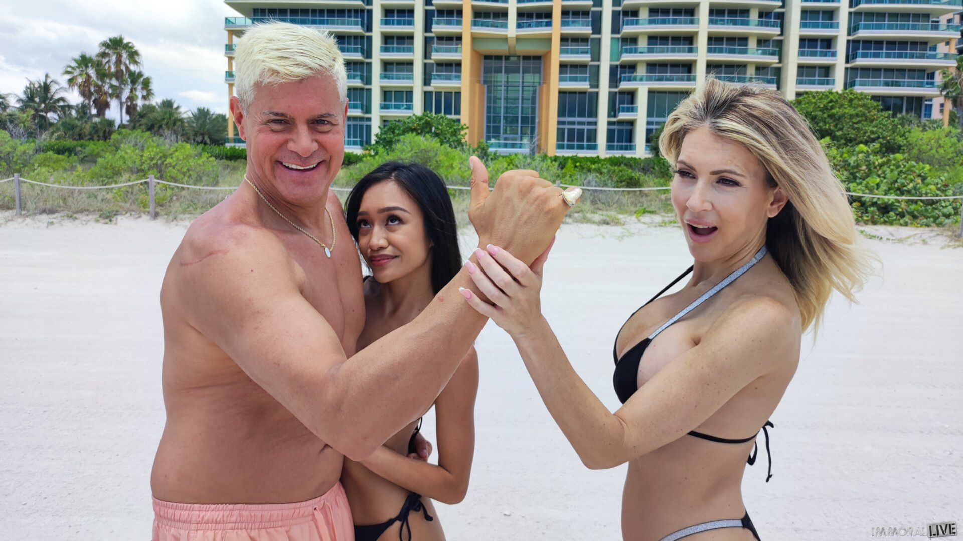 All Mighty Ring Seduces Mature Blonde Gigi Dior & Petite Asian Jade Kimiko