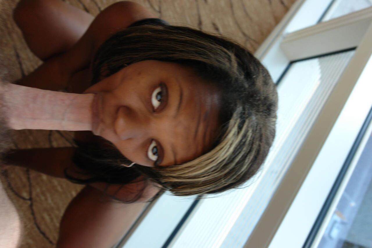 Starving Black Models 2 S 8