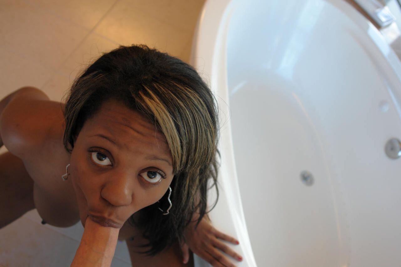Starving Black Models 2 S 8