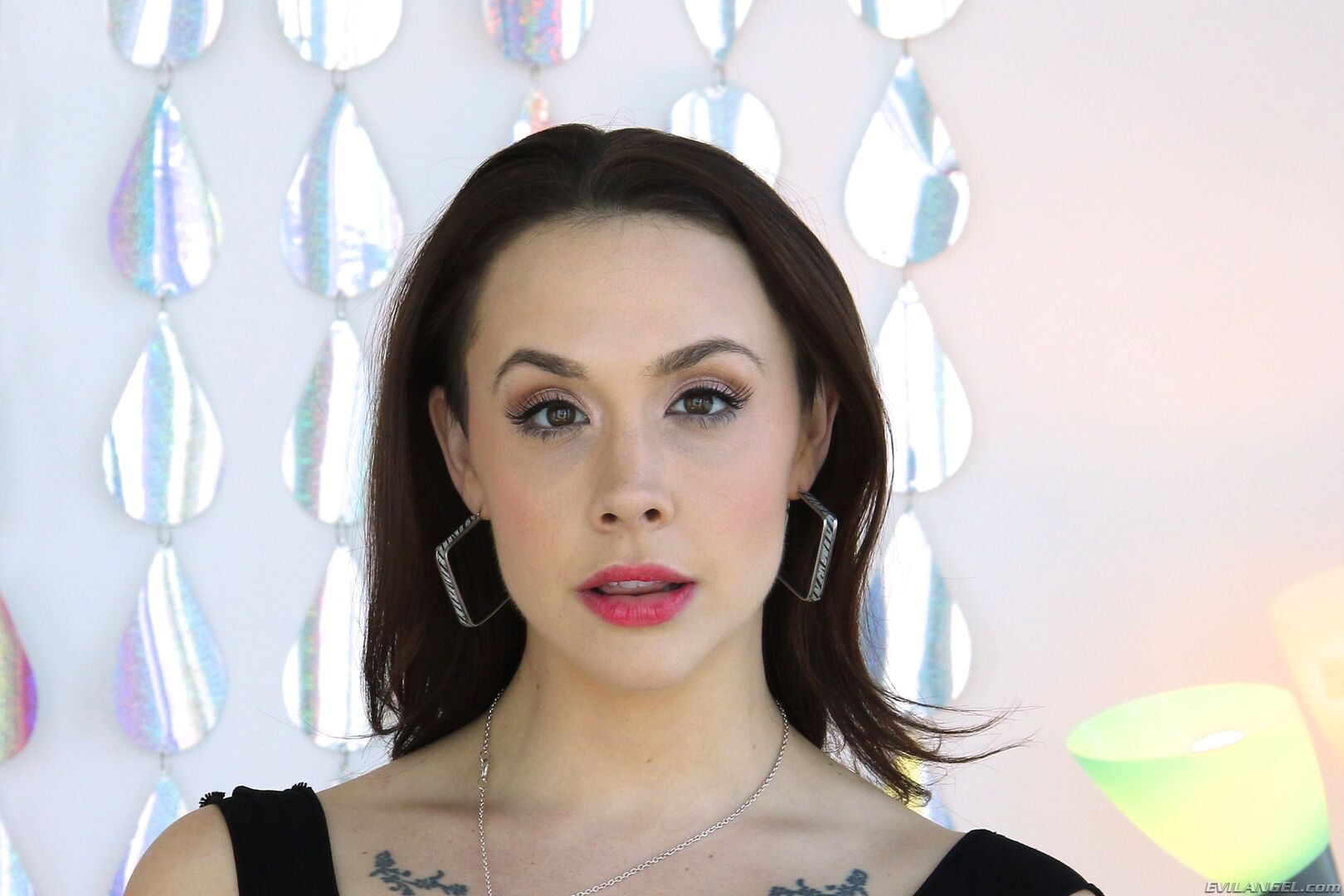 GORGEOUS, GAPING CHANEL'S T & A PLOWED
