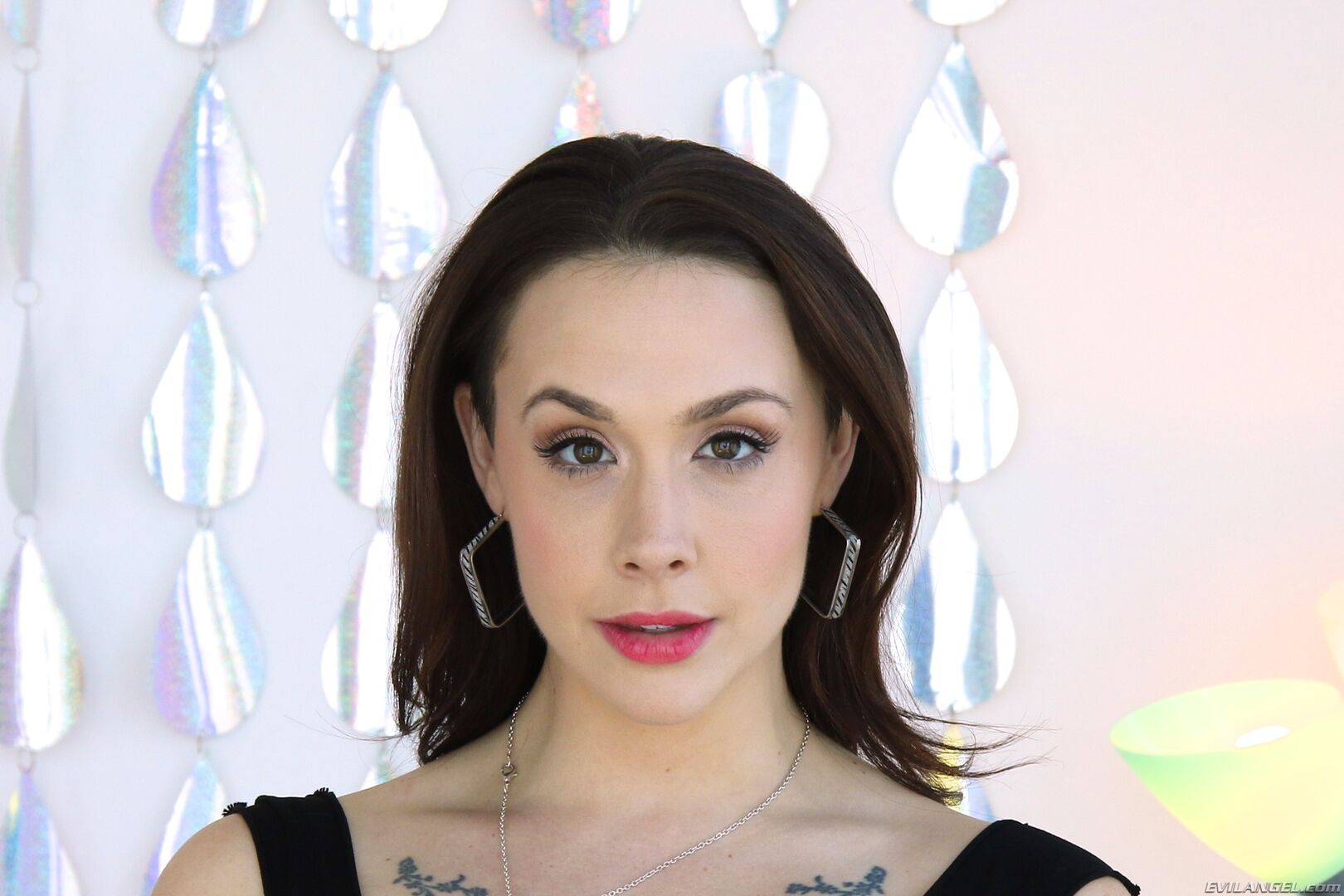 GORGEOUS, GAPING CHANEL'S T & A PLOWED