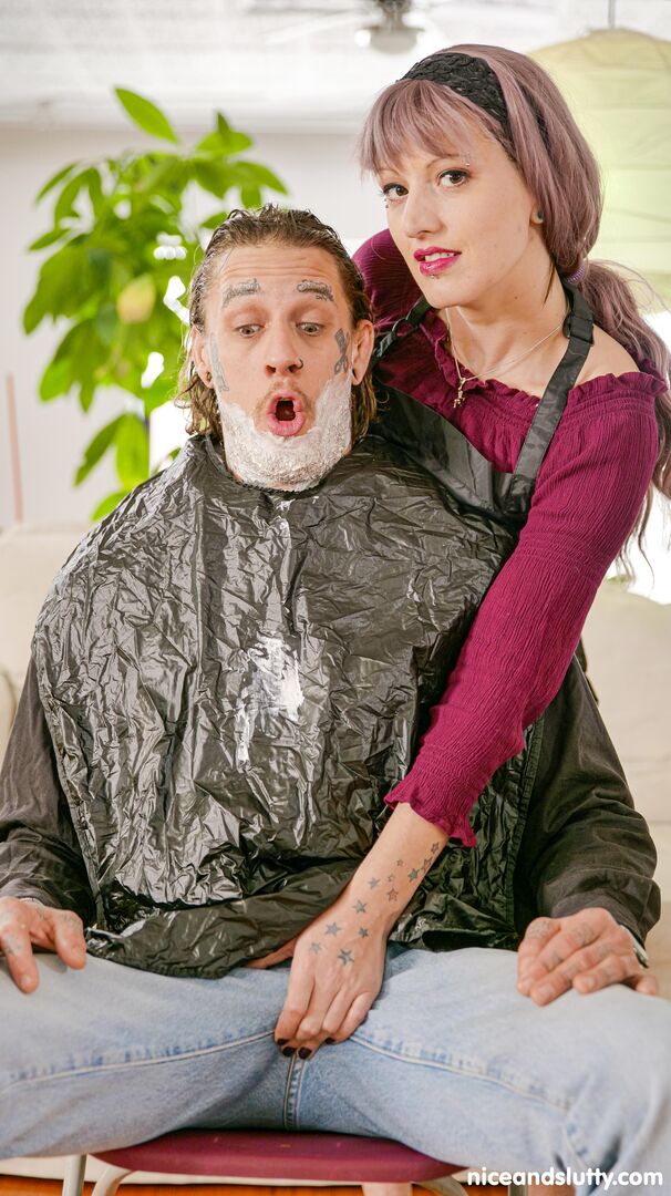 Loona Winchester the hairdresser