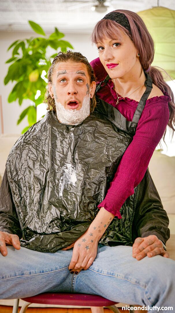 Loona Winchester the hairdresser