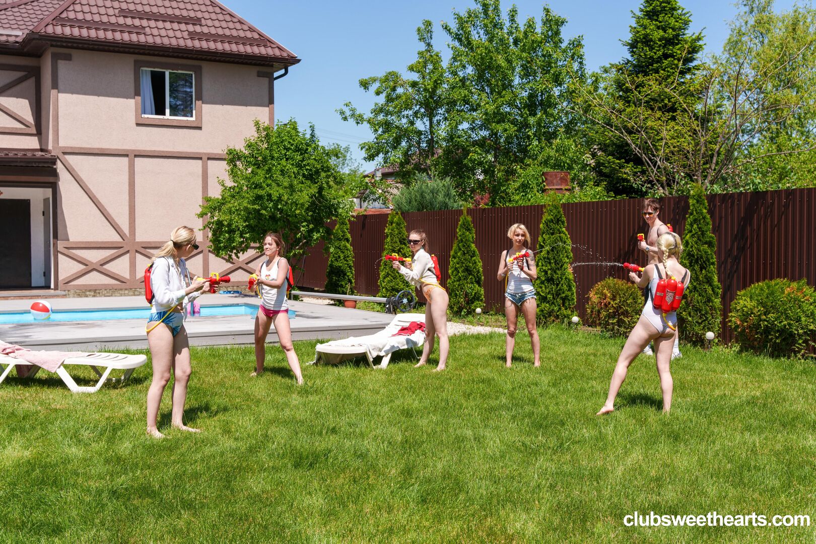 Summer Wet 'n Wild 4/4