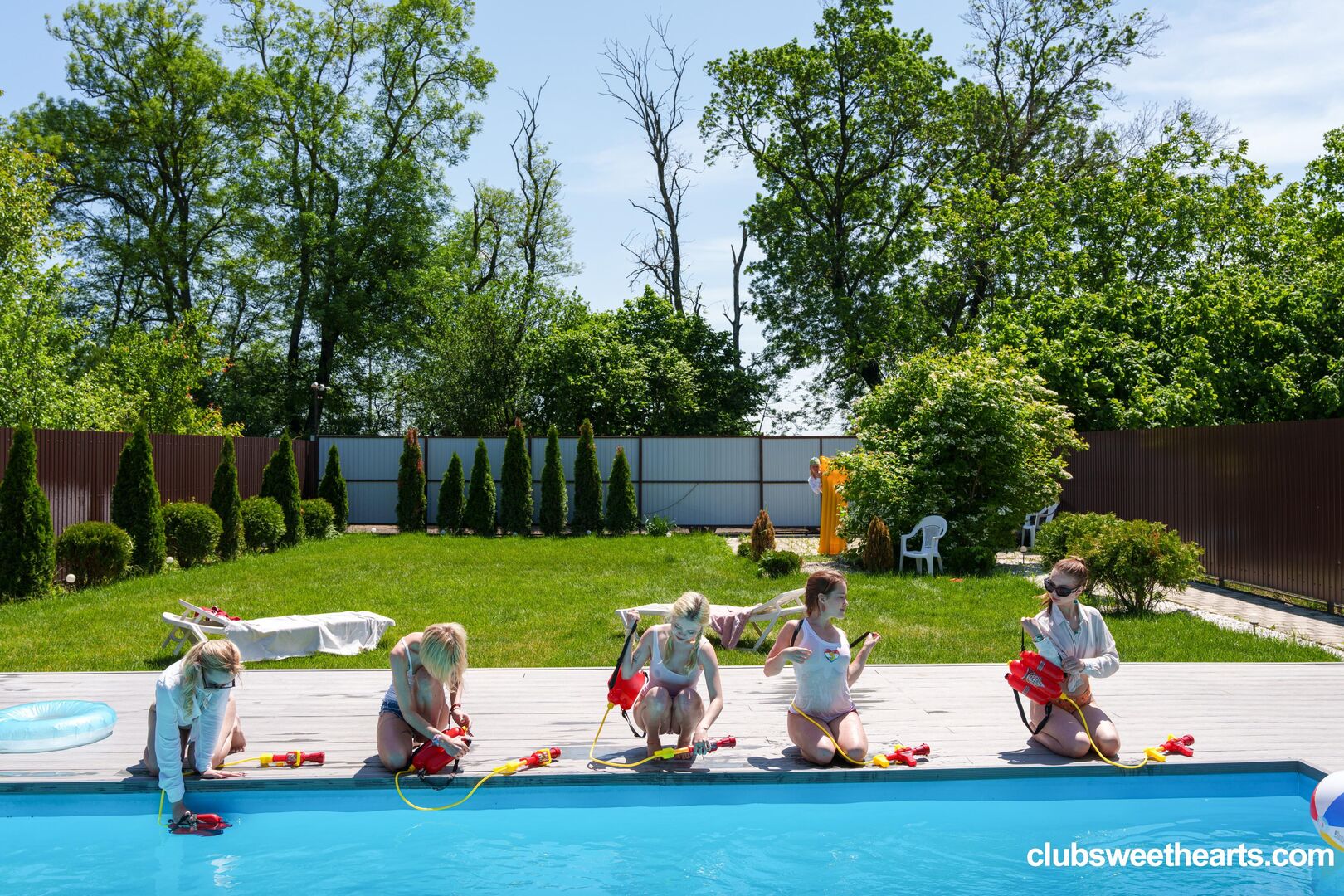 Summer Wet 'n Wild 4/4