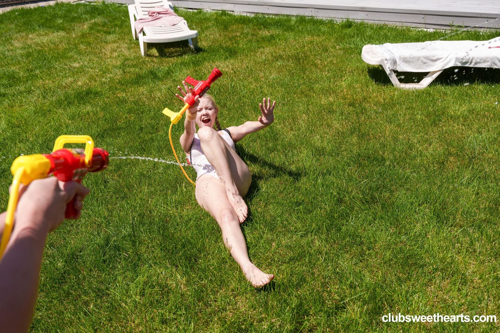Summer Wet 'n Wild 4/4