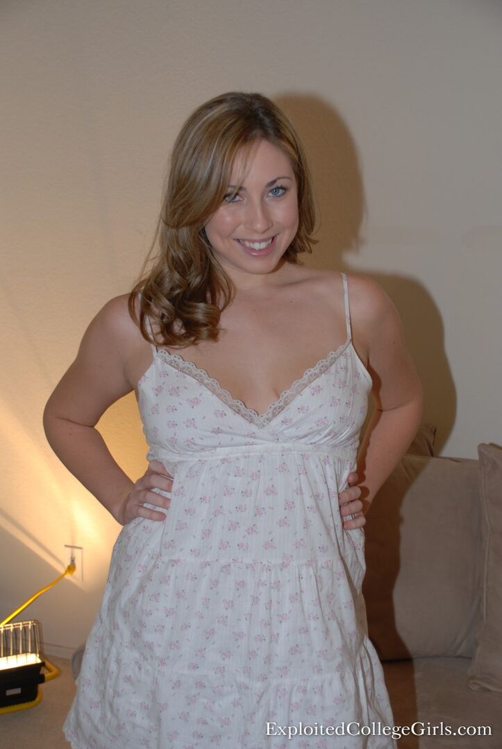 Mandee - BJ - POV 4235